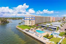 Picture of 6075 Shore Boulevard S Unit 501, Gulfport, FL 33707