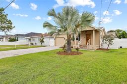 Picture of 2707 W Leroy Street, Tampa, FL 33607