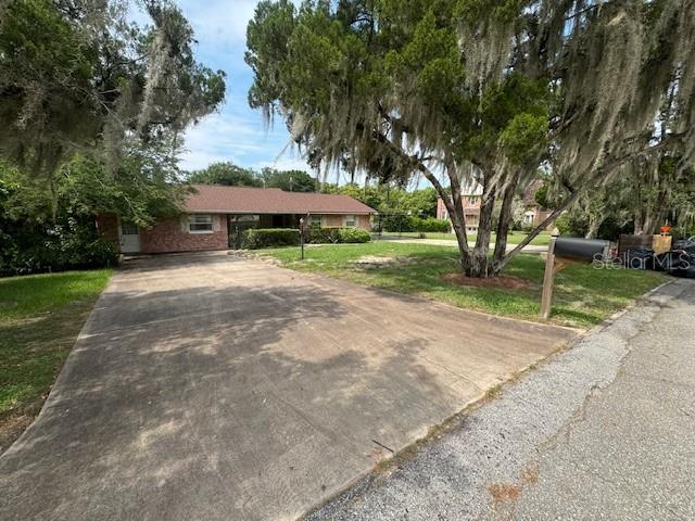 Picture of 1658 Clay Boulevard, Eustis, FL 32726