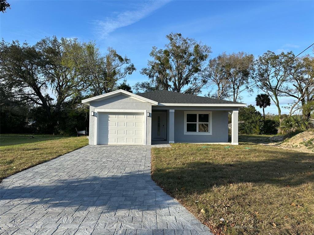 Picture of 29 W 17Th Street, Apopka, FL 32703