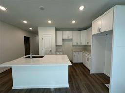 Picture of 29 W 17Th Street, Apopka, FL 32703