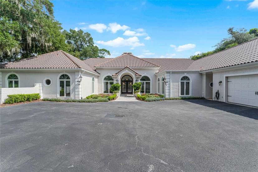 Picture of 1306 Sweetwater Club Boulevard, Longwood FL 32779