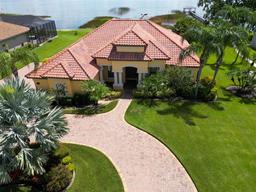 Picture of 341 Hamilton Shores Dr. Ne, Winter Haven, FL 33881