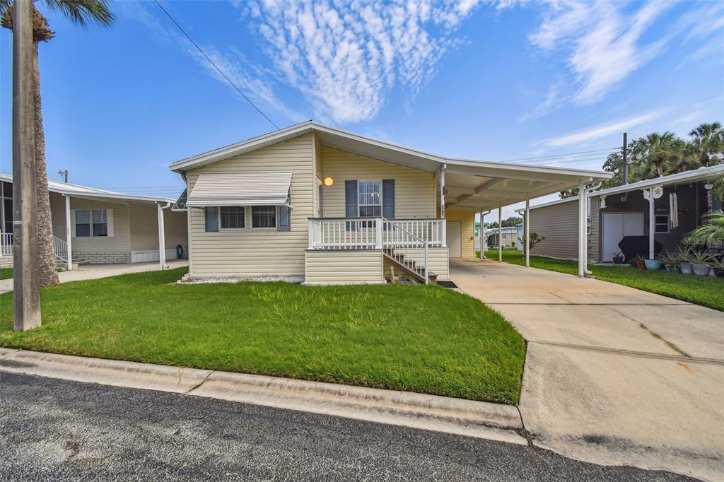Picture of 373 Quiet Way, Palmetto, FL 34221