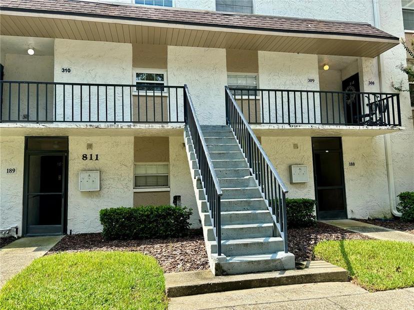Picture of 811 Russell Lane Unit 309, Brandon FL 33510