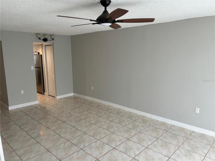 Picture of 811 Russell Lane Unit 309, Brandon FL 33510