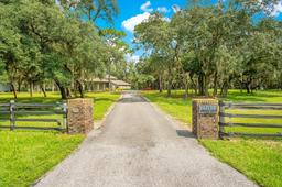 Picture of 12151 Walker Pond Rd, Winter Garden, FL 34787