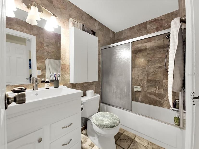 Picture of 2701 Hidden Lake Drive N Unit F, Sarasota FL 34237