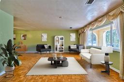 Picture of 4700 NW 19Th Place, Gainesville, FL 32605