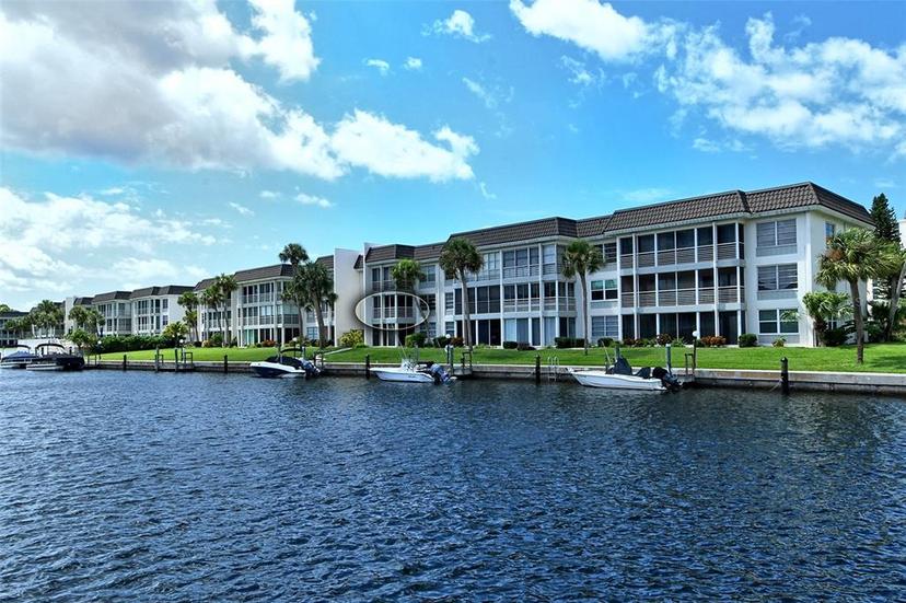 Picture of 4360 Chatham Drive Unit F204, Longboat Key FL 34228