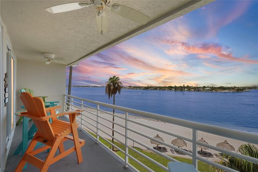 Picture of 5701 Bahia Del Mar Circle Unit 507, St Petersburg FL 33715