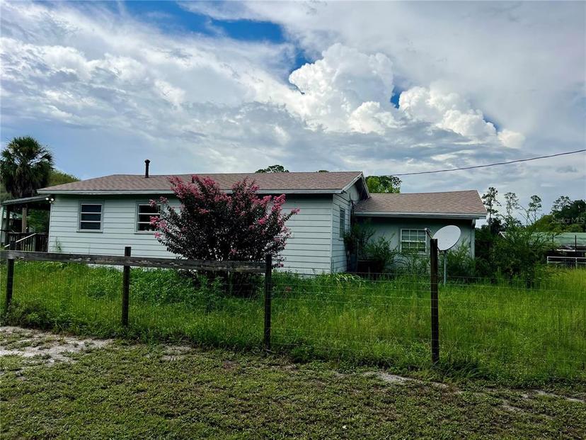 Picture of 708 Lake Shore Drive, Pierson FL 32180