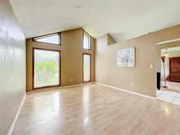 Picture of 4041 S Sugar Creek Drive, Lakeland, FL 33811