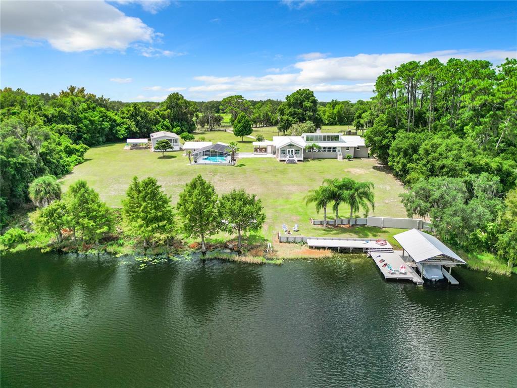 Picture of 10893 SE 141 Avenue Rd, Ocklawaha, FL 32179