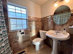 Picture of 813 S Florida Avenue, Deland, FL 32720