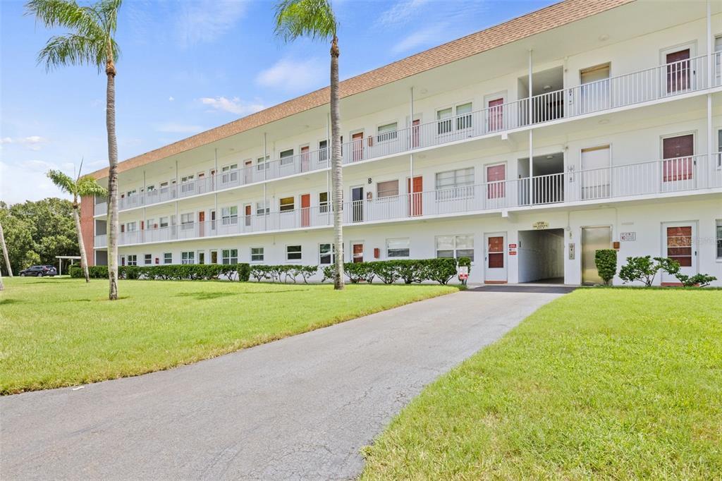 Picture of 5728 14Th Avenue N Unit 104B, St Petersburg, FL 33710