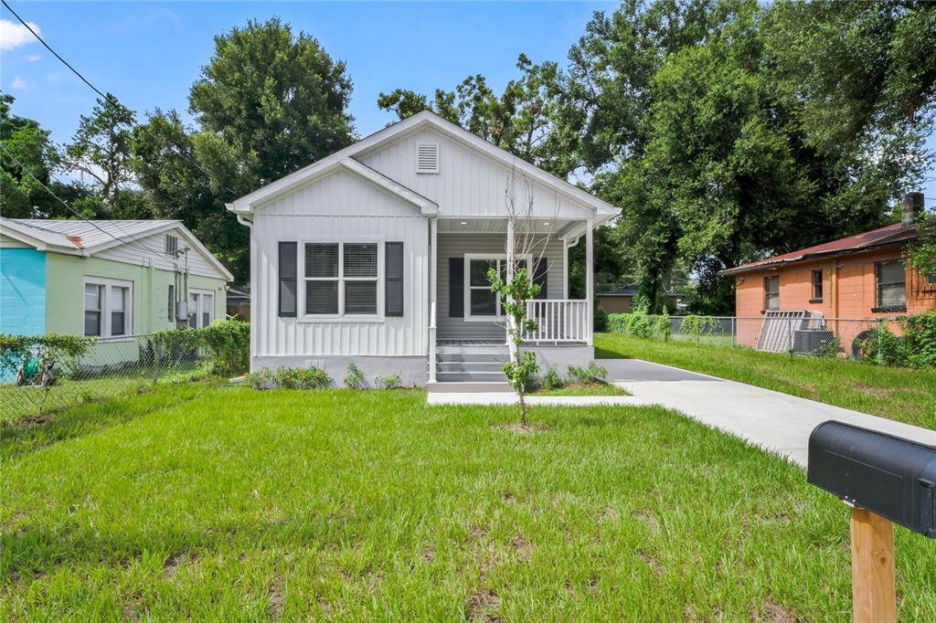 Picture of 3410 Lindell Avenue, Tampa, FL 33610