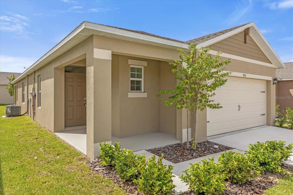 Picture of 957 King Parc Road, Orange City, FL 32763