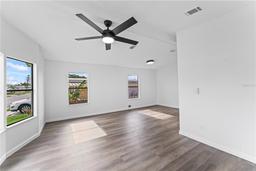 Picture of 918 49Th Avenue W, Bradenton, FL 34207