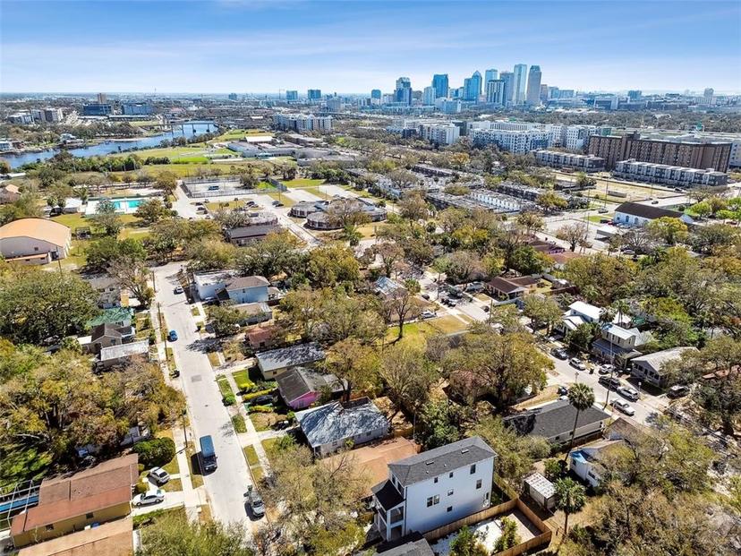 Picture of 1734 W Cherry Street, Tampa FL 33607