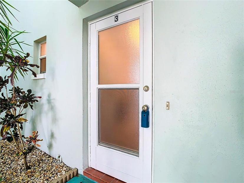 Picture of 2570 Gary Circle Unit 3, Dunedin FL 34698