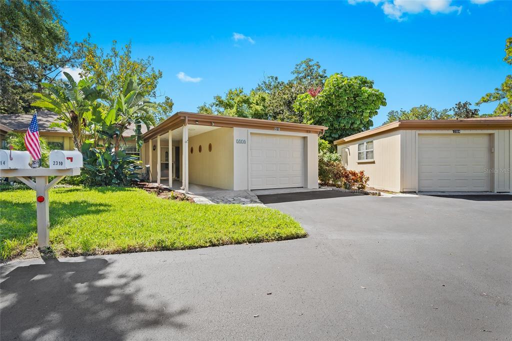 Picture of 2310 Lark Lane Unit 22, Sarasota, FL 34231