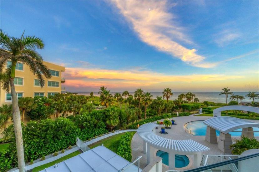 Picture of 2251 Gulf Of Mexico Drive Unit 301, Longboat Key FL 34228