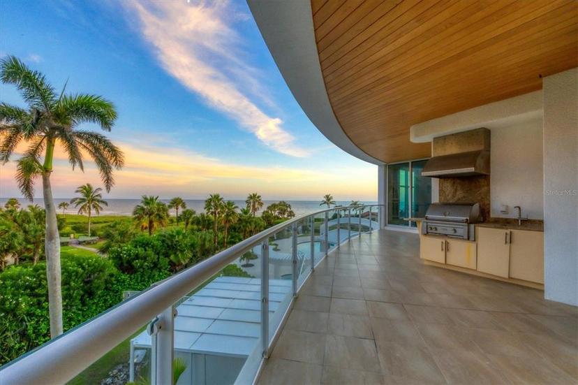 Picture of 2251 Gulf Of Mexico Drive Unit 301, Longboat Key FL 34228