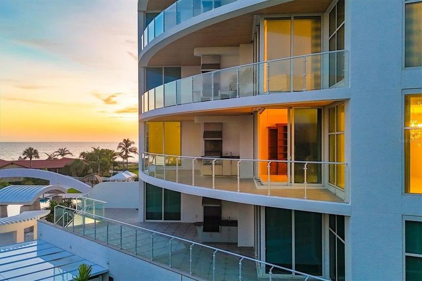 Picture of 2251 Gulf Of Mexico Drive Unit 301, Longboat Key FL 34228