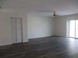 Picture of 2700 Bayshore Boulevard Unit 559, Dunedin, FL 34698