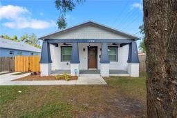Picture of 1324 E Giddens Avenue, Tampa, FL 33603