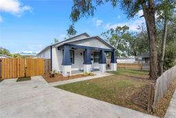 Picture of 1324 E Giddens Avenue, Tampa, FL 33603