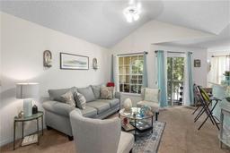Picture of 1069 S Hiawassee Road Unit 1336, Orlando, FL 32835
