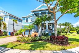 Picture of 905 Seagrape Drive, Ruskin, FL 33570