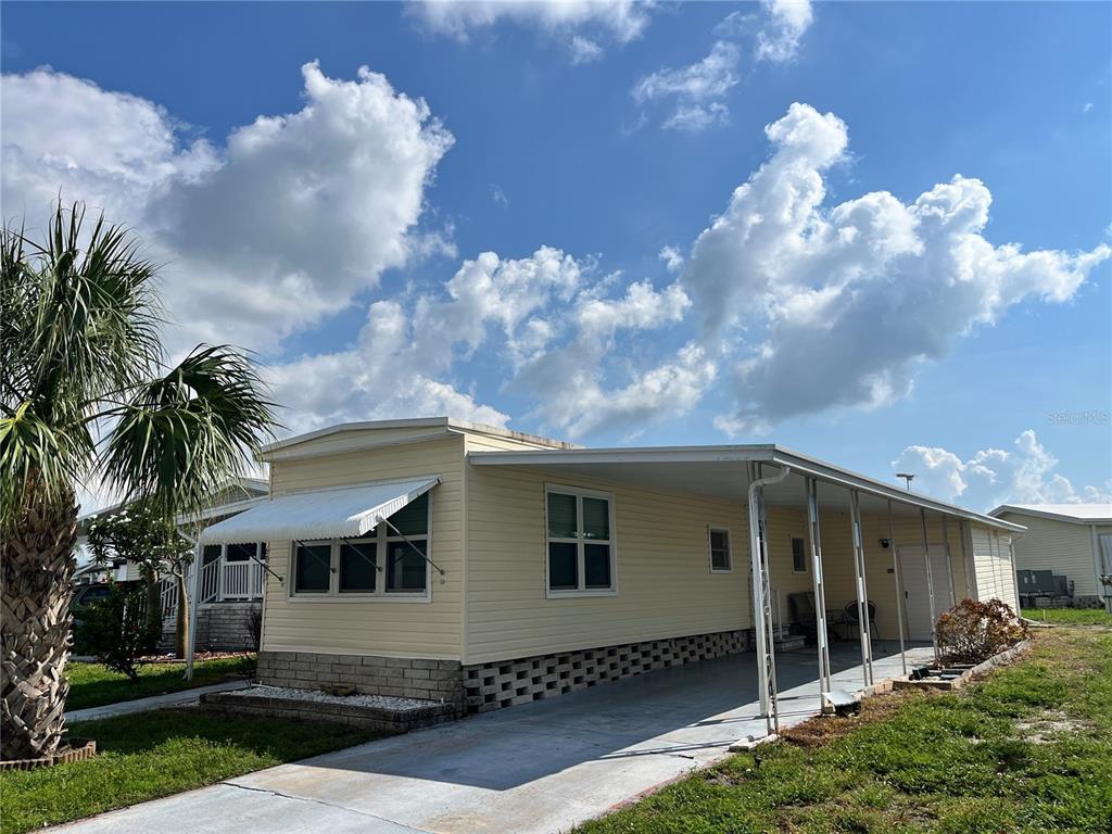 Picture of 6823 Mount Quincy Drive Ne Unit 364, St Petersburg, FL 33702