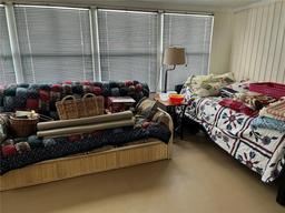 Picture of 6823 Mount Quincy Drive Ne Unit 364, St Petersburg, FL 33702