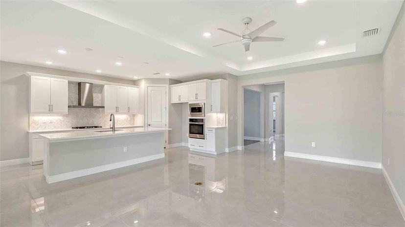 Picture of 4990 Fairhope Circle, Lakewood Ranch FL 34211