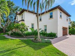 Picture of 2501 N Dundee Street, Tampa, FL 33629