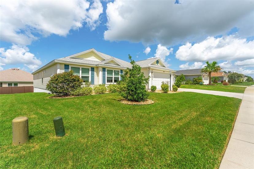 Picture of 11394 Zimmerman Path, Oxford FL 34484