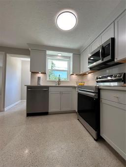 Picture of 2120 Hess Drive, Holiday, FL 34691