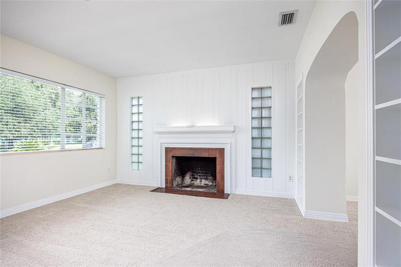 Picture of 1067 SW 11Th Terrace, Gainesville FL 32601