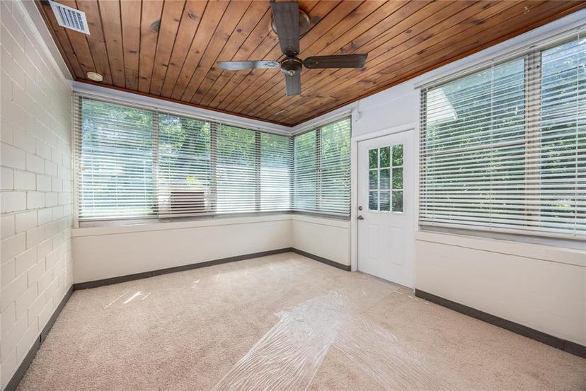 Picture of 1067 SW 11Th Terrace, Gainesville FL 32601