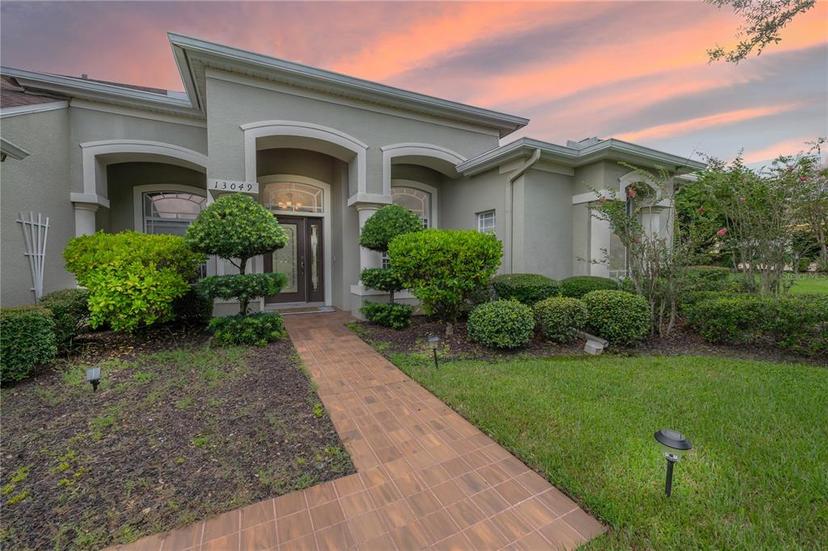 Picture of 13049 Thoroughbred Drive, Dade City FL 33525