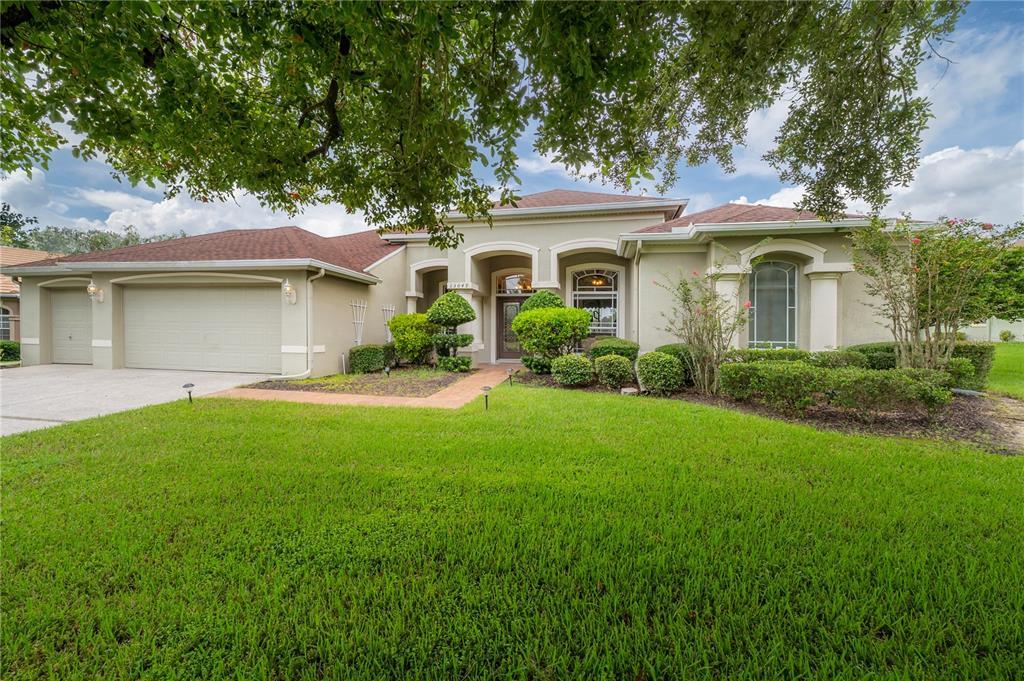 Picture of 13049 Thoroughbred Drive, Dade City, FL 33525