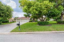 Picture of 13049 Thoroughbred Drive, Dade City, FL 33525