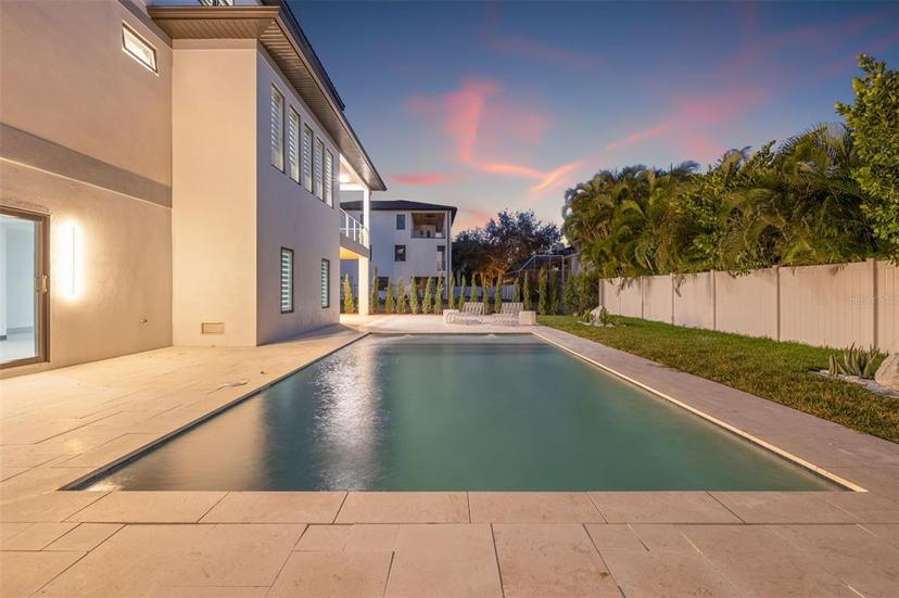 Picture of 5966 Bayview Circle S, St Petersburg FL 33707