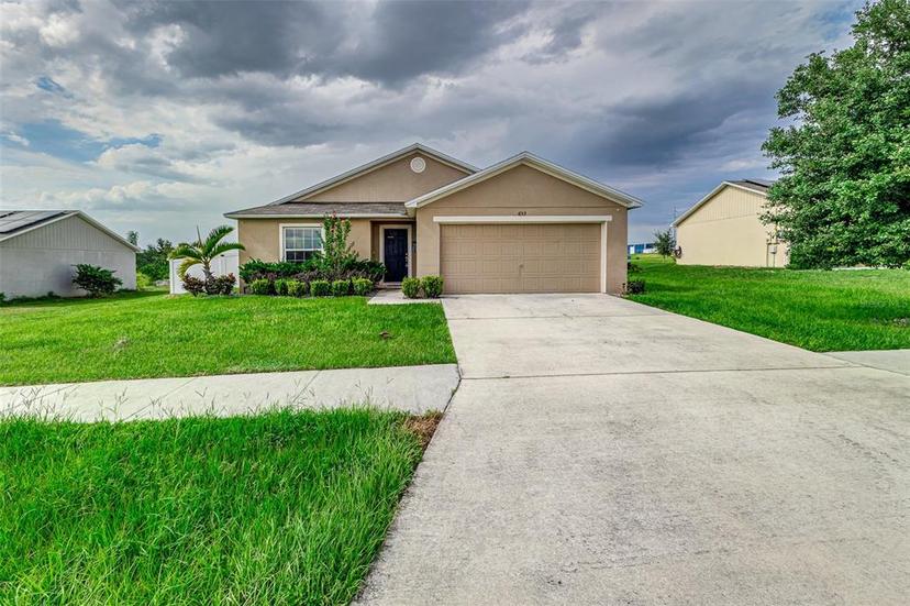 Picture of 653 Hidden Lakes Court, Haines City FL 33844