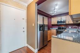 Picture of 4611 W Fig Street Unit 304, Tampa, FL 33609