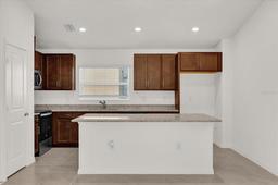 Picture of 607 Alder Lane, Auburndale, FL 33823