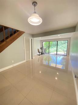 Picture of 5341 Indian Creek Drive Unit B, Orlando, FL 32811